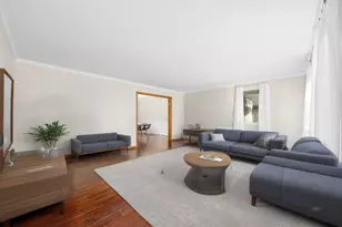 2734 Alyssa Dr, Naperville, IL 60565 - Photo 4