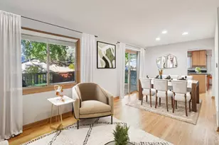 210 E Lakeside Dr, Vernon Hills, IL 60061 - Photo 4