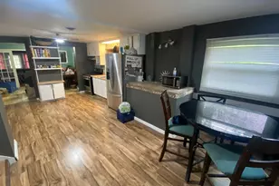 18020 Ridgeland Ave, Lansing, IL 60438 - Photo 2