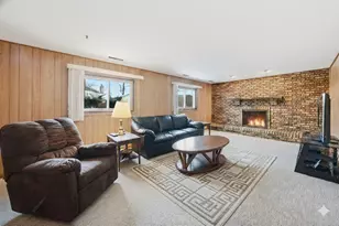 883 Honey Ln, Crete, IL 60417 - Photo 12