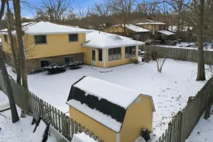 883 Honey Ln, Crete, IL 60417 - Photo 24