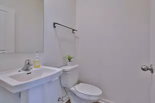 332 Summit Cir, Lombard, IL 60148 - Photo 8