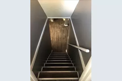 248 W Elmwood Drive, Chicago Heights, IL 60411 - Photo 4