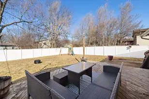 934 Nottingham Ln, Crystal Lake, IL 60014 - Photo 24