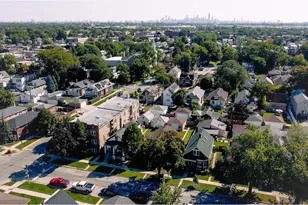 1307 Cuyler Ave, Berwyn, IL 60402 - Photo 46