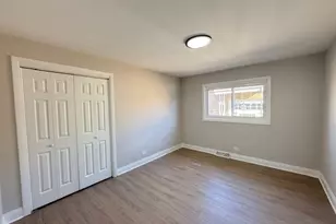 1721 E 91st Pl, Chicago, IL 60617 - Photo 6