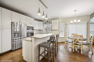 706 Foxdale Ave, Winnetka, IL 60093 - Photo 8