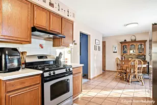 130 Sundance Trail, Capron, IL 61012 - Photo 10