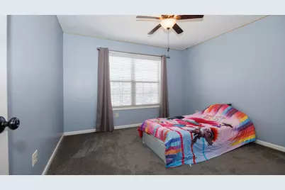 1517 Kell Avenue, Bloomington, IL 61705 - Photo 14