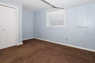 1517 Kell Ave, Bloomington, IL 61705 - Photo 36