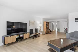 3100 N Lake Shore Dr, Chicago, IL 60657 - Photo 4