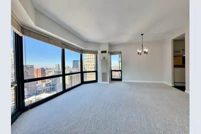 100 E Huron Street #2001, Chicago, IL 60611 - Photo 8