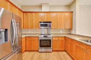 1212 N Orleans St, Chicago, IL 60610 - Photo 6