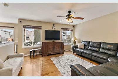 760 Normandy Lane, Lake in the Hills, IL 60156 - Photo 8