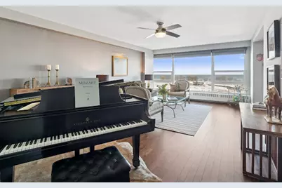 3180 N Lake Shore Drive #7F, Chicago, IL 60657 - Photo 8