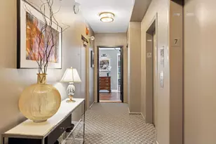 3180 N Lake Shore Dr, Chicago, IL 60657 - Photo 4