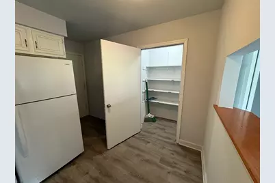 90 Olesen Drive #101, Naperville, IL 60540 - Photo 8