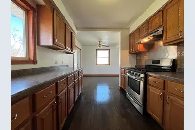 21624 Gailine Avenue, Sauk Village, IL 60411 - Photo 6