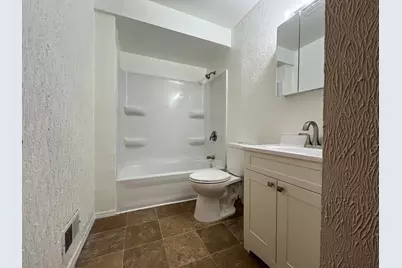 21624 Gailine Avenue, Sauk Village, IL 60411 - Photo 10