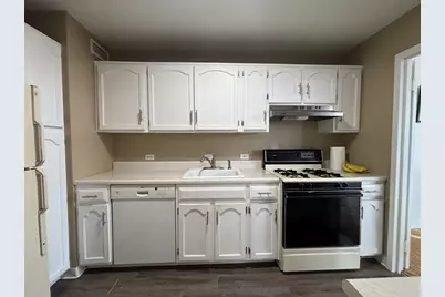 1800 7th Street #11F, East Moline, IL 61244 - Photo 8