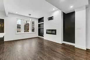 6553 S Eberhart Ave, Chicago, IL 60637 - Photo 6