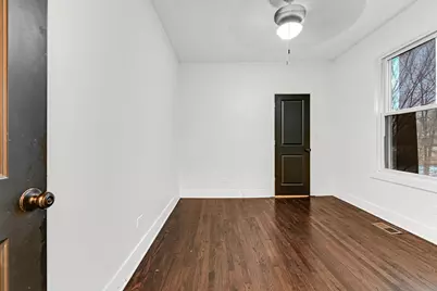 6553 S Eberhart Avenue, Chicago, IL 60637 - Photo 18