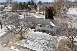 302 Baker St, Fulton, IL 61252 - Photo 30