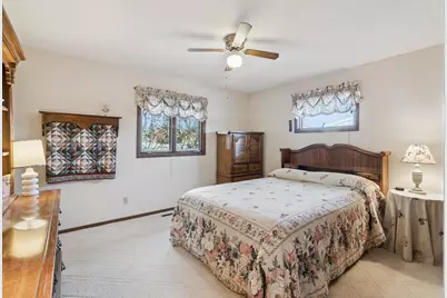 302 Baker Street, Fulton, IL 61252 - Photo 16