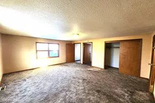 326 Lincoln St, Marseilles, IL 61341 - Photo 10