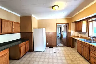 326 Lincoln St, Marseilles, IL 61341 - Photo 4