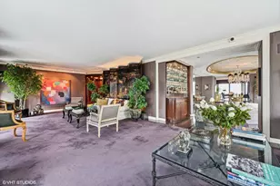 100 E Huron St, Chicago, IL 60611 - Photo 6