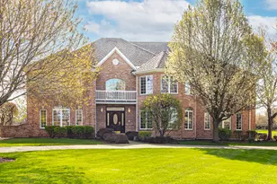37181 N Fox Hill Dr, Wadsworth, IL 60083 - Photo 1