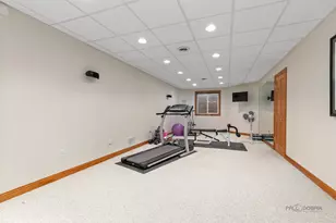 37181 N Fox Hill Dr, Wadsworth, IL 60083 - Photo 34