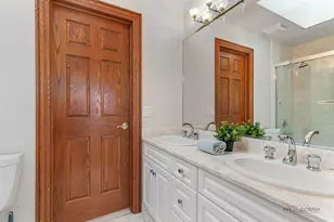 37181 N Fox Hill Dr, Wadsworth, IL 60083 - Photo 24