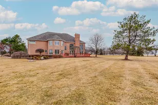 37181 N Fox Hill Dr, Wadsworth, IL 60083 - Photo 38