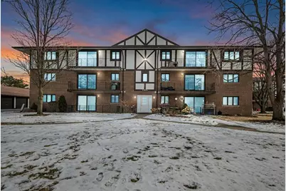 11015 S Theresa Circle #1C, Palos Hills, IL 60465 - Photo 1