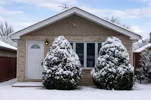 4805 S Latrobe Ave, Chicago, IL 60638 - Photo 1