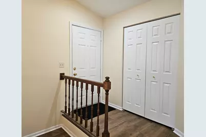 186 Brook Lane #186, Vernon Hills, IL 60061 - Photo 2