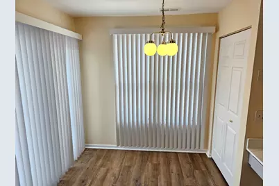 186 Brook Lane #186, Vernon Hills, IL 60061 - Photo 8