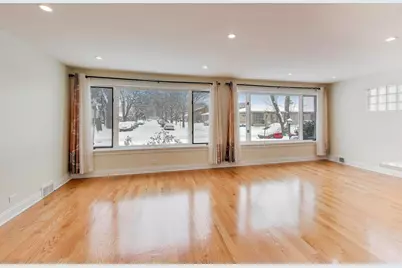 8628 Kimball Avenue, Skokie, IL 60076 - Photo 8