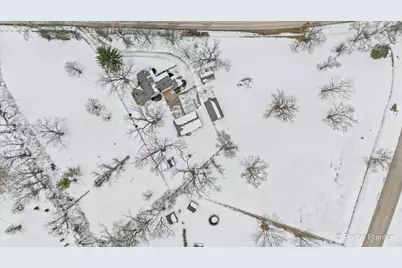 11N575 Rohrssen Road, Elgin, IL 60120 - Photo 48