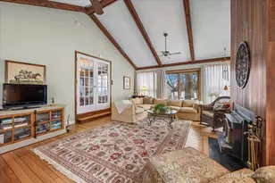 11N575 Rohrssen Rd, Elgin, IL 60120 - Photo 12