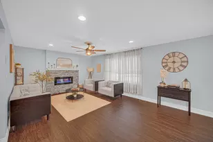 4951 W Cardinal Ct, Monee, IL 60449 - Photo 4