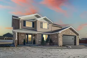 4951 W Cardinal Ct, Monee, IL 60449 - Photo 2