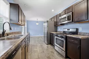 15 Brookwood Dr, Normal, IL 61761 - Photo 10