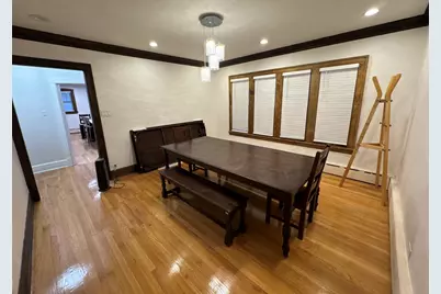 2437 W North Shore Avenue #2, Chicago, IL 60645 - Photo 4