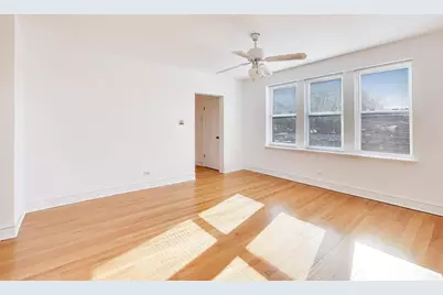 5060 N Claremont Avenue #3W, Chicago, IL 60625 - Photo 8