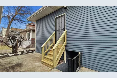 7724 S Chappel Avenue, Chicago, IL 60649 - Photo 20