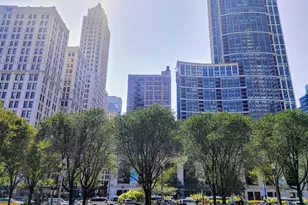 111 N Wabash Ave, Chicago, IL 60602 - Photo 14