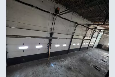 2859 W Montrose Avenue, Chicago, IL 60618 - Photo 14